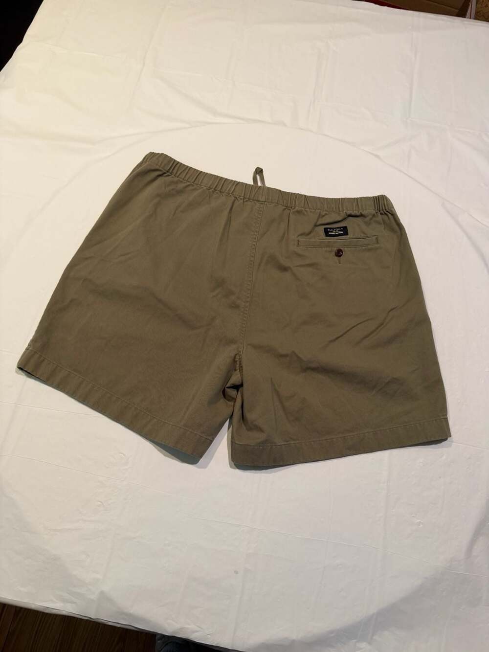 Nautica Explorer Loose Fit Chino Shorts Khaki XL with drawstrings